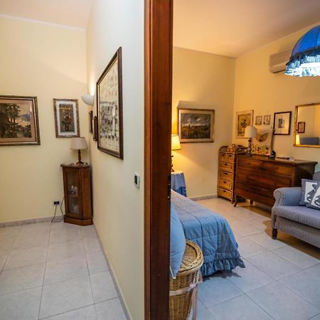 Courrier-House Apartment Aci Castello Ngoại thất bức ảnh